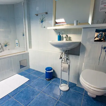 Vialli アパート *