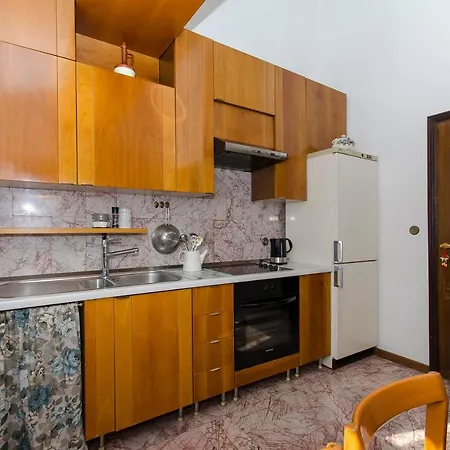 Vialli Διαμέρισμα